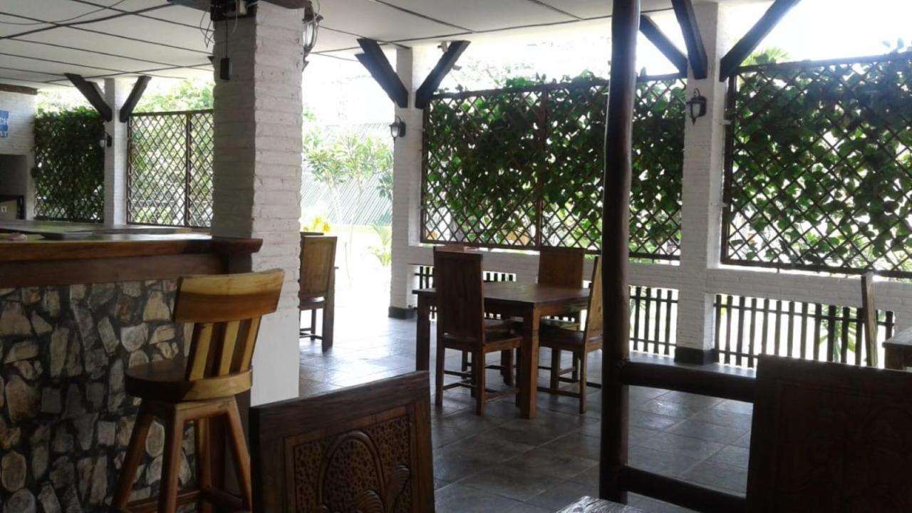Hotel Casavelion Karimunjawa Exterior foto
