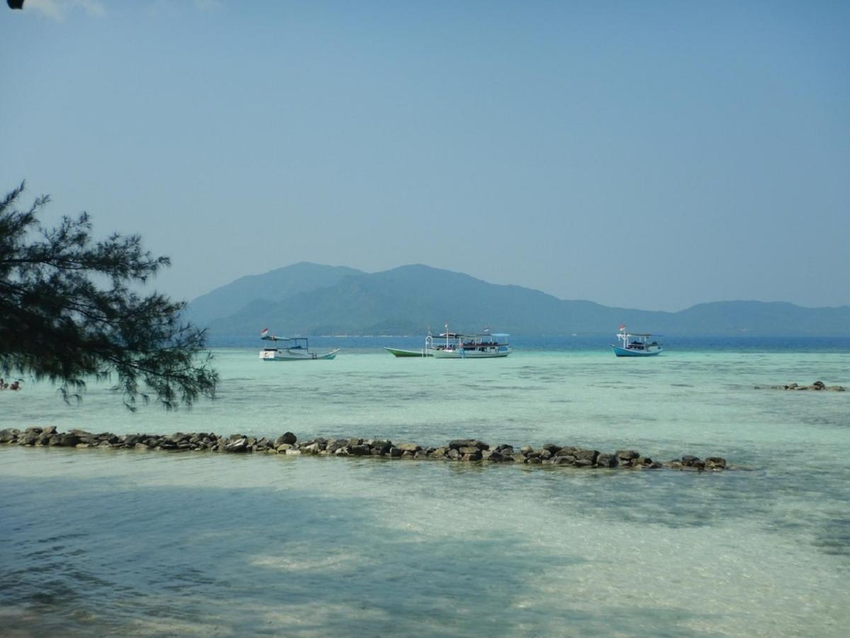 Hotel Casavelion Karimunjawa Exterior foto